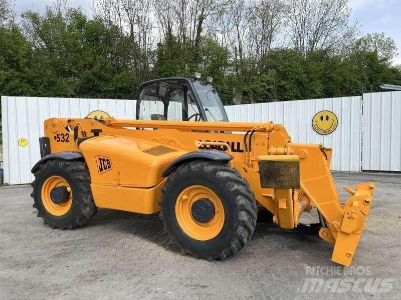 JCB 532-120 Teleskopické manipulátory