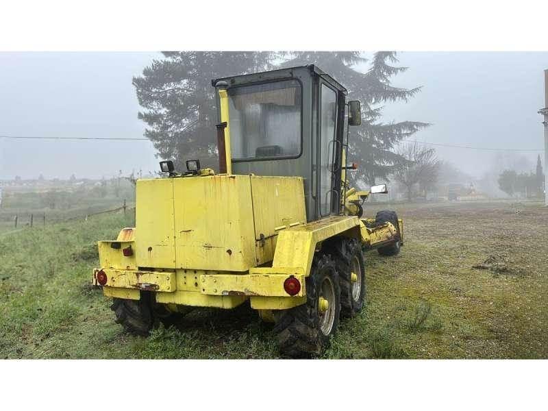 O&K F106A Grejdry
