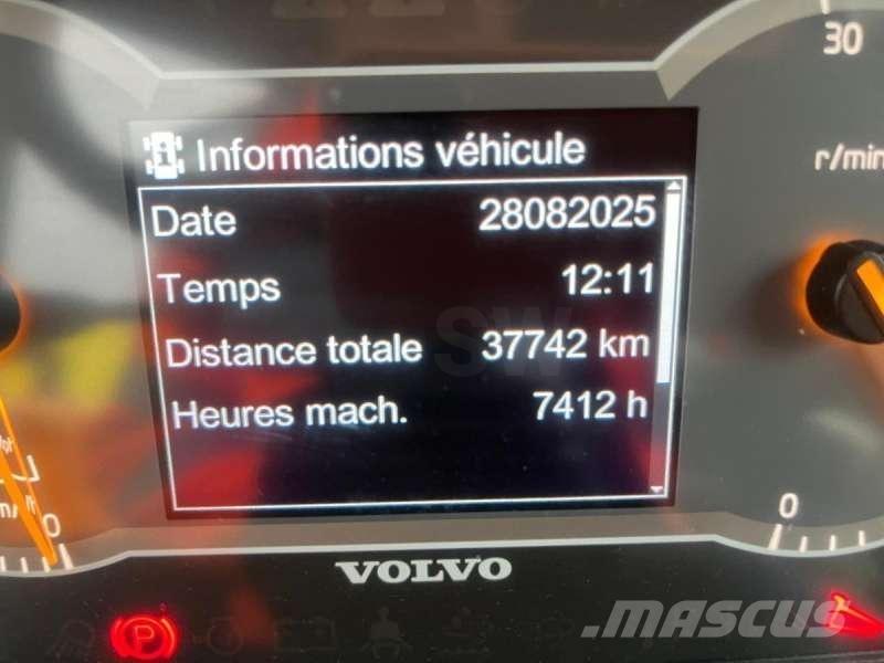 Volvo A30G Kloubové dempry