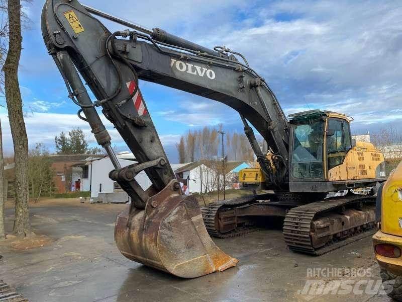Volvo EC360 Pásová rýpadla