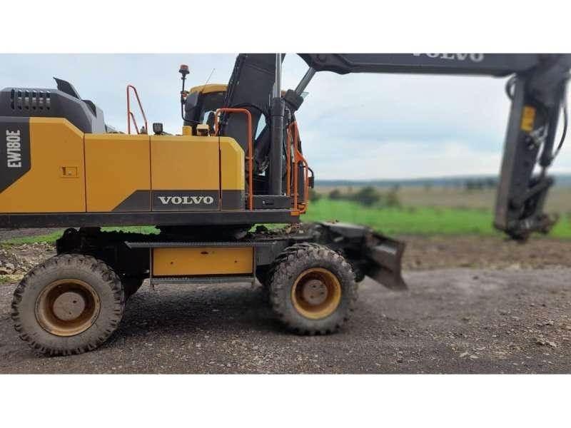 Volvo EW180E Kolová rýpadla