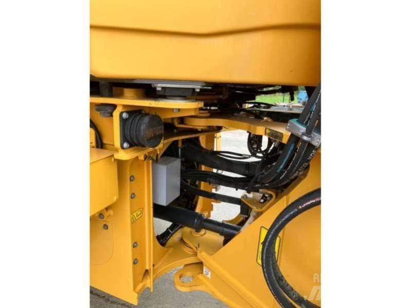 Volvo L90H Kolové nakladače