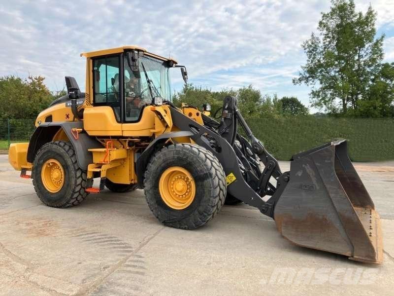 Volvo L90H Kolové nakladače