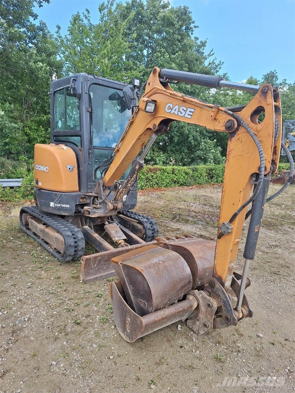 CASE CX26C Mini rýpadla < 7t