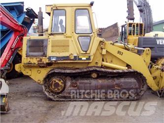 CAT 953 Pásové nakladače