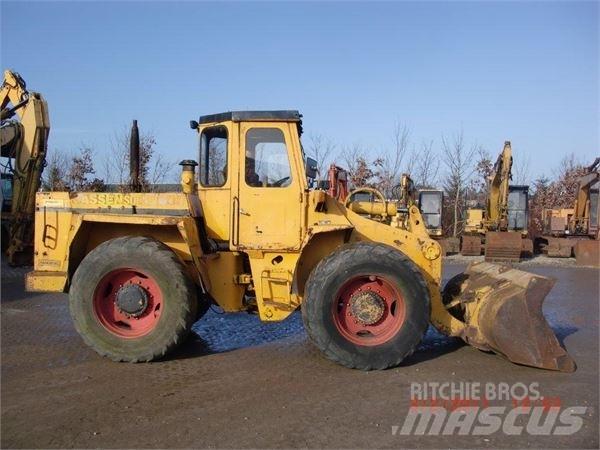 Hanomag 44C Kolové nakladače
