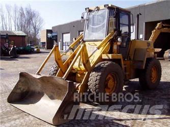JCB 410 Kolové nakladače
