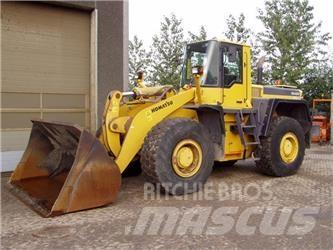 Komatsu WA420-3H Kolové nakladače