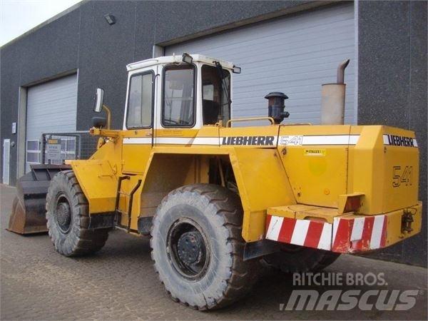 Liebherr 541 Kolové nakladače