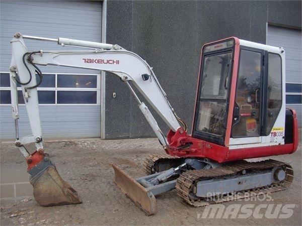 Takeuchi TB035 Mini rýpadla < 7t