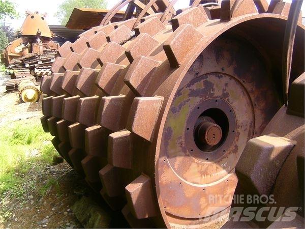 Vibromax W1102D Další válce