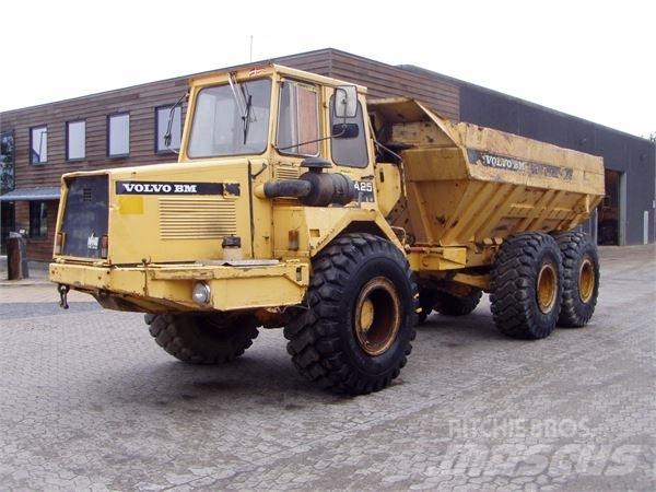 Volvo A25 Kloubové dempry