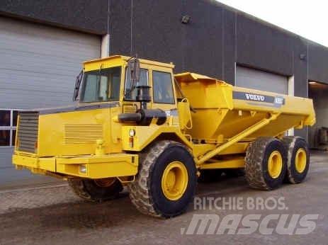Volvo A25C Kloubové dempry