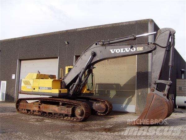 Volvo EC390 Pásová rýpadla