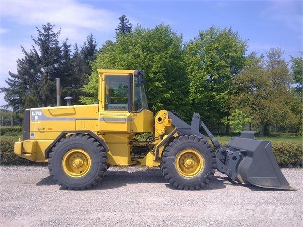 Volvo L70B Kolové nakladače
