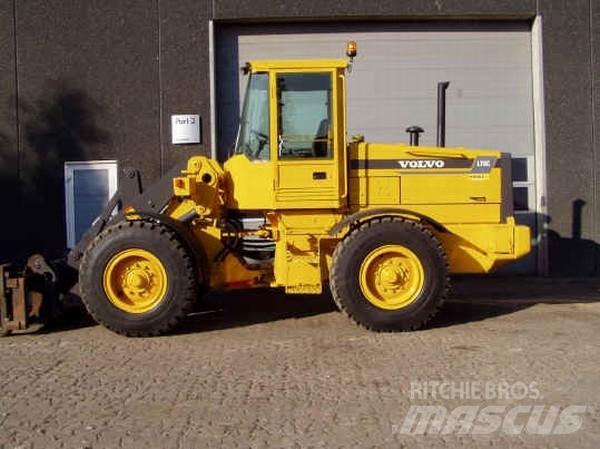 Volvo L70C Kolové nakladače