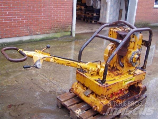 Weber 6011 Další válce