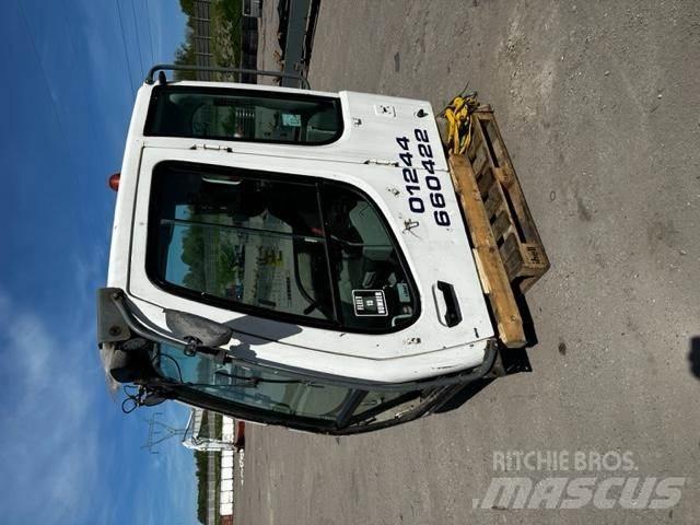 Liebherr R 906 Kabiny a interiér