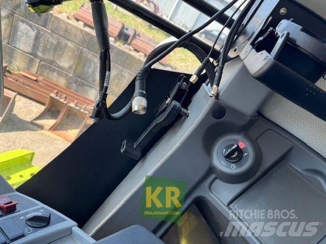 CLAAS LEXION 750 Sklízecí mlátičky
