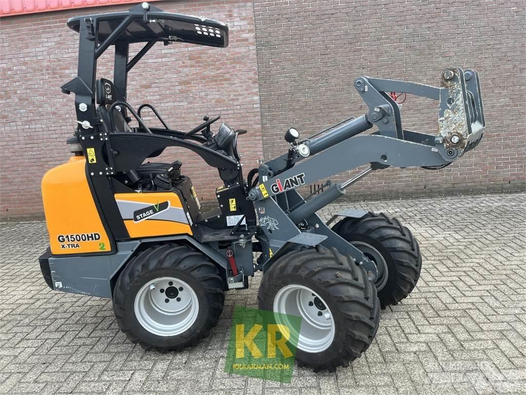 GiANT G1500 Čelní nakladače a rypadla