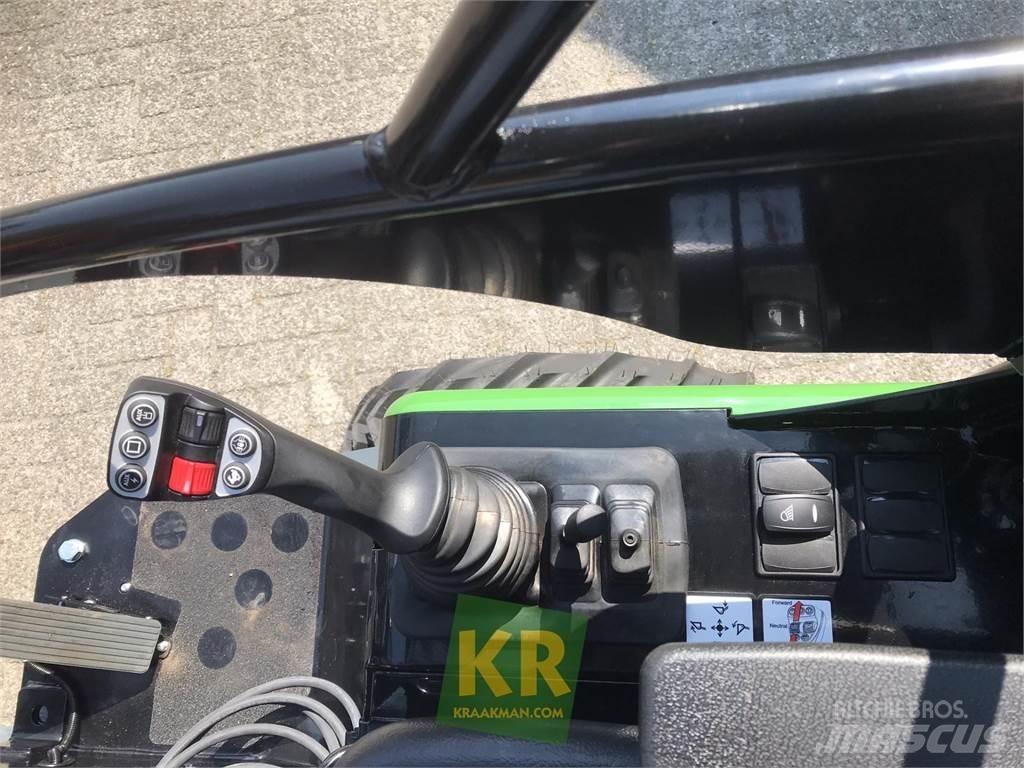 GiANT G2200E Čelní nakladače a rypadla