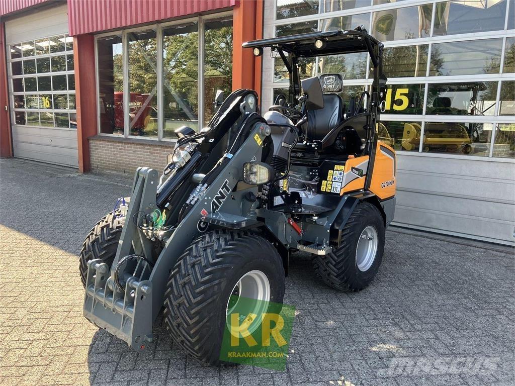 GiANT G2700 HD+ Čelní nakladače a rypadla