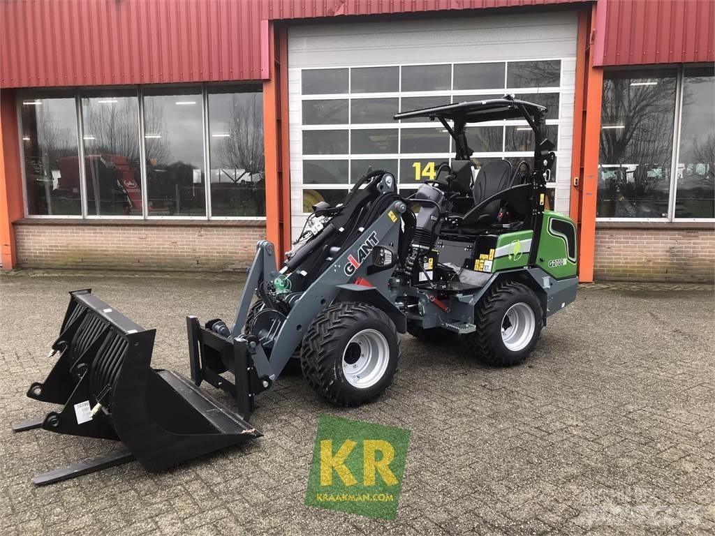 GiANT G2700E Čelní nakladače a rypadla