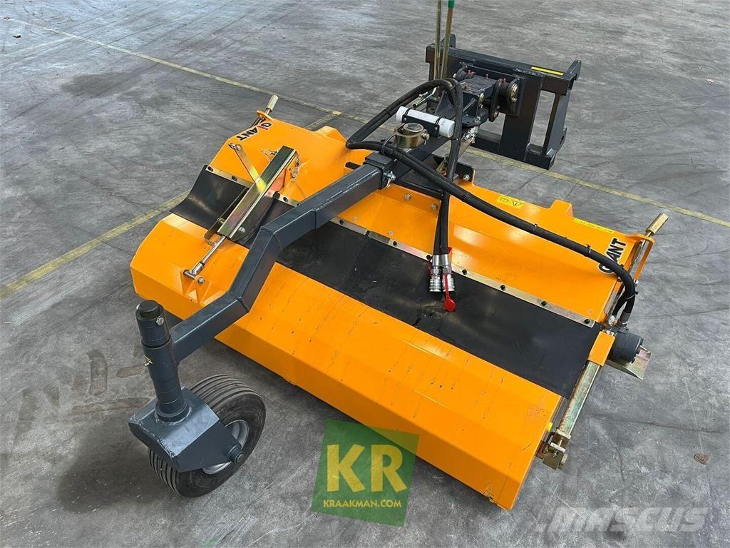 GiANT Veegmachine Zametací stroje