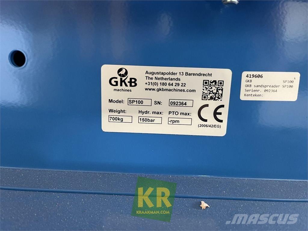  GKB Sandspreader Sypače písku a soli