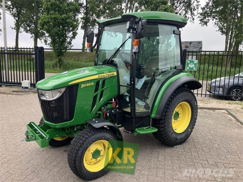 John Deere 3039R Kompaktní traktory