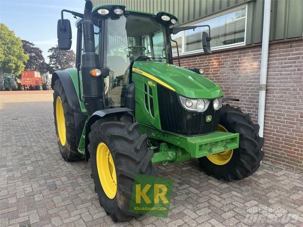 John Deere 6100M Traktory