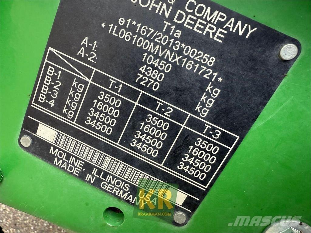 John Deere 6100M Traktory