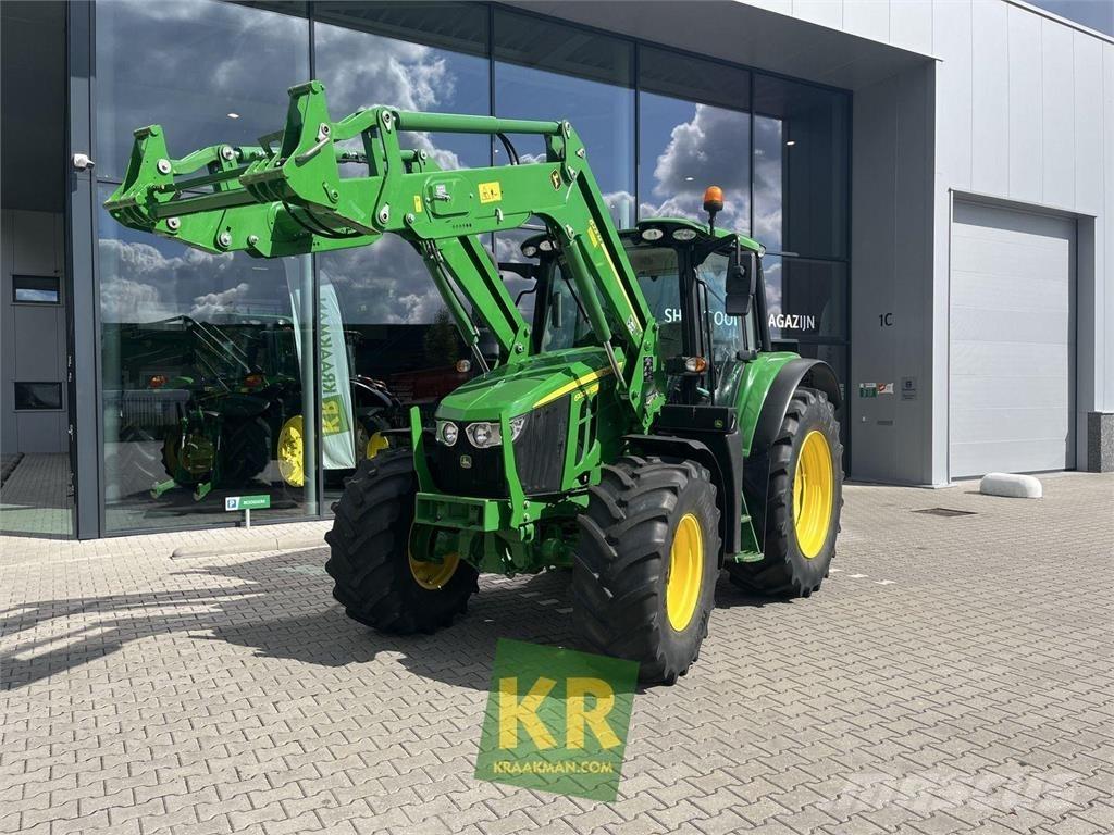 John Deere 6100M Traktory
