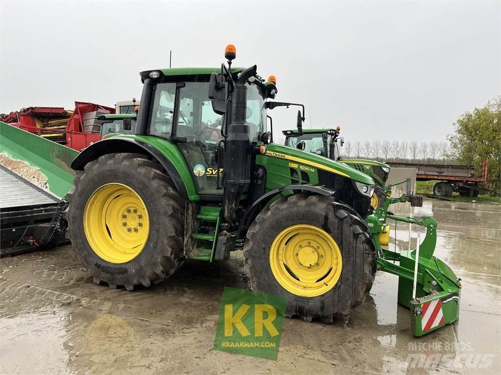 John Deere 6120M Traktory