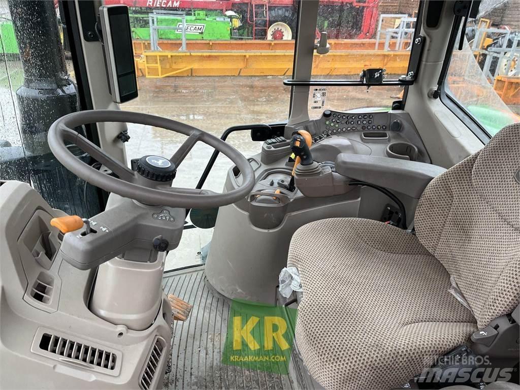 John Deere 6120M Traktory