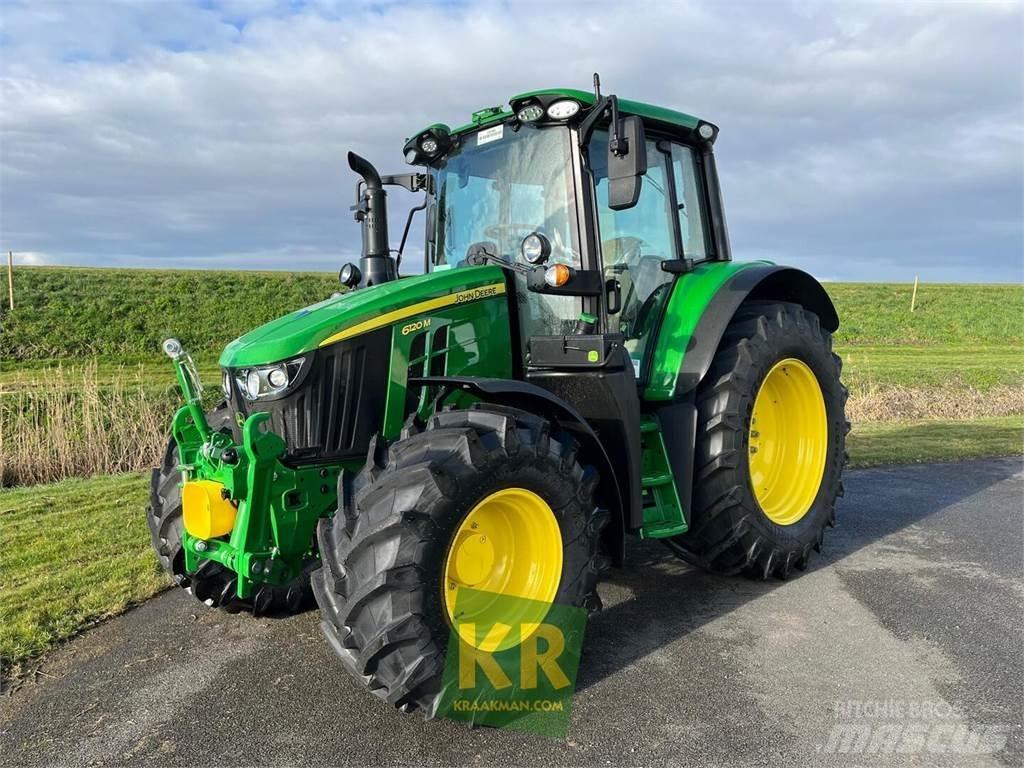 John Deere 6120M Traktory