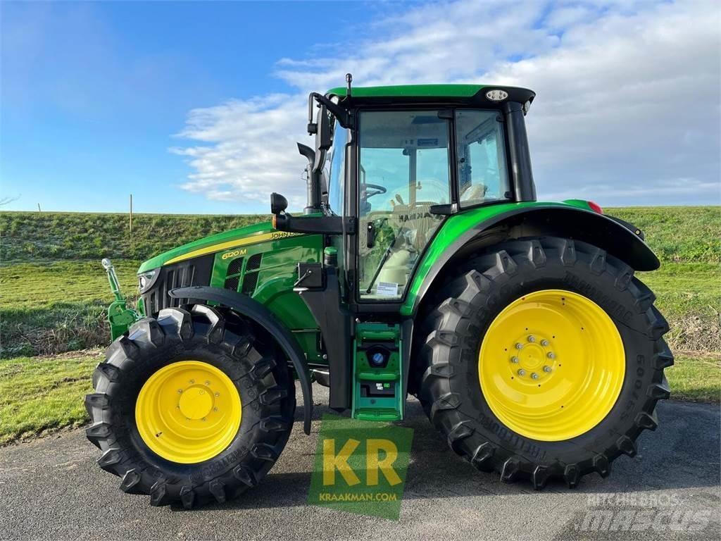 John Deere 6120M Traktory