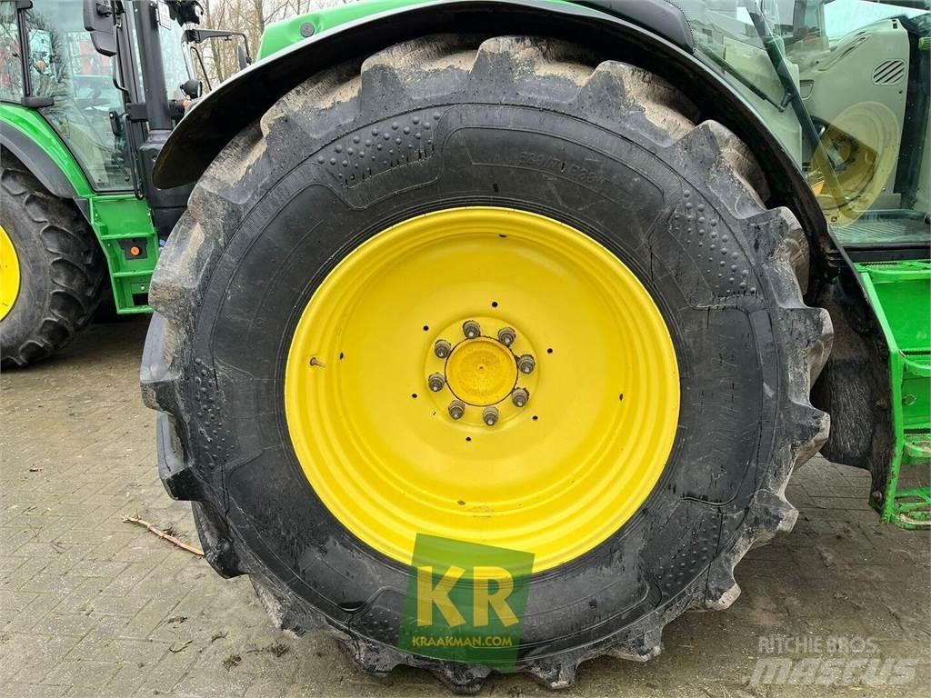 John Deere 6140R Traktory