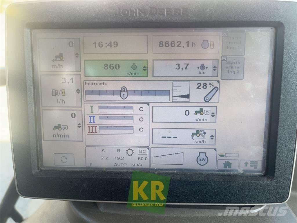 John Deere 6150R Traktory