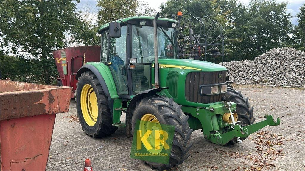 John Deere 6320 Traktory