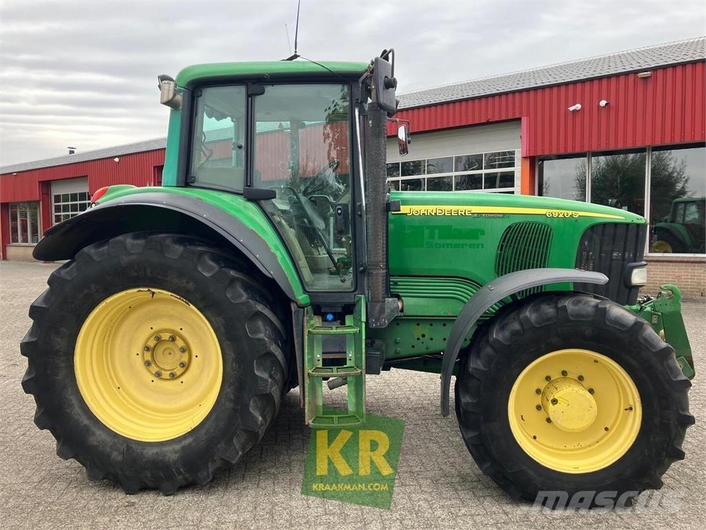 John Deere 6920 Traktory