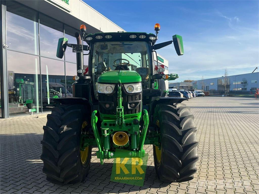 John Deere 6R 140 Traktory