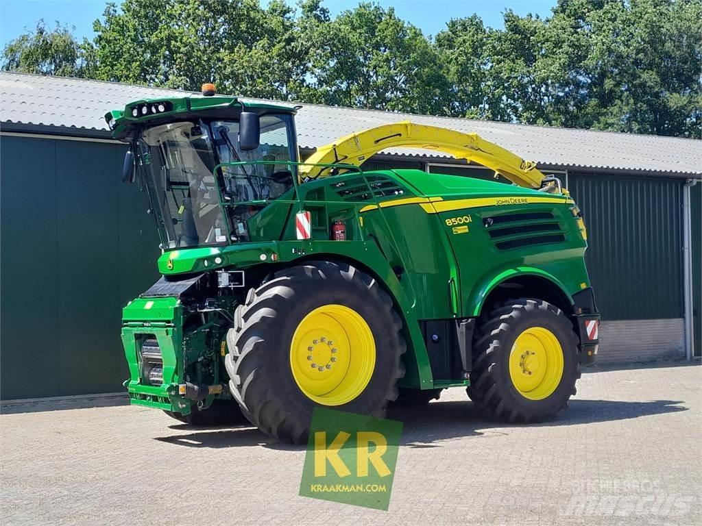 John Deere 8500 Sklízecí řezačka