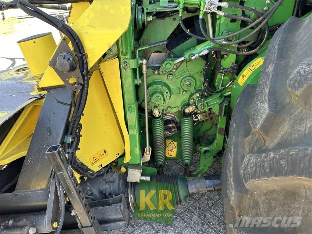 John Deere 8500 Sklízecí řezačka