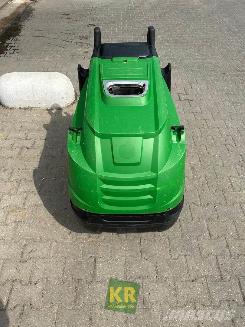 John Deere AC Další