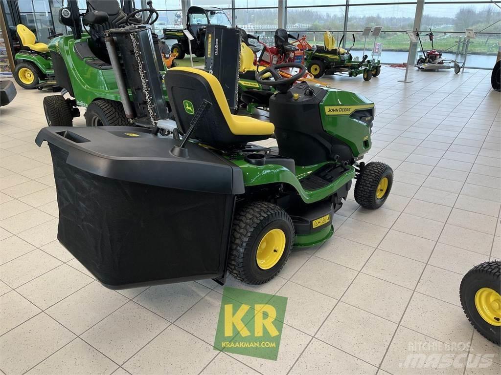 John Deere X147R Samojízdné sekačky