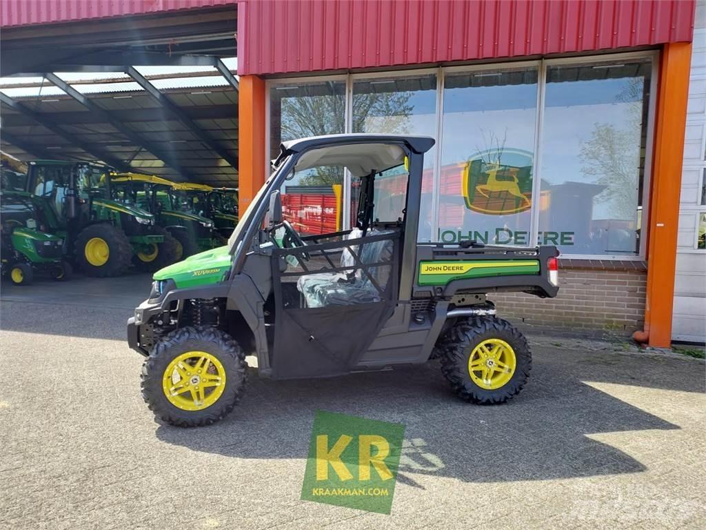John Deere XUV835M Terénní vozidla