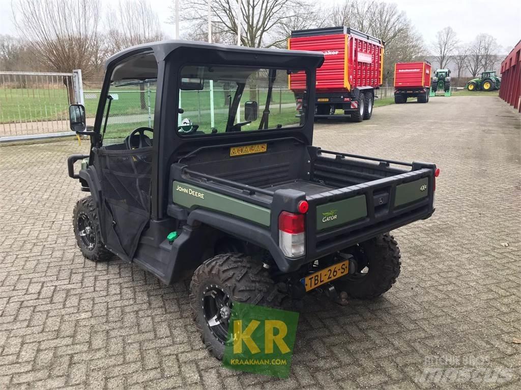 John Deere XUV865M Terénní vozidla