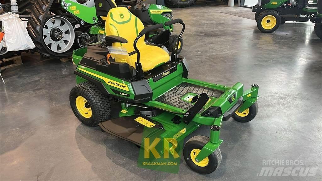 John Deere Z320R Další