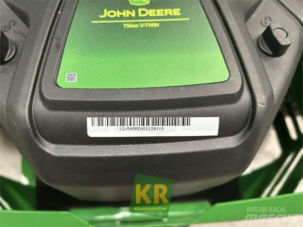 John Deere Z545R Další